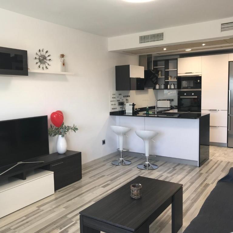 Las Brisas Del Mediterráneo - One-Bedroom Apartment - 1