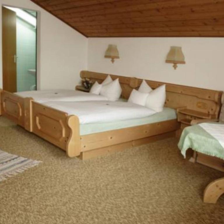 Gästehaus Marchler - Doppelzimmer - 3