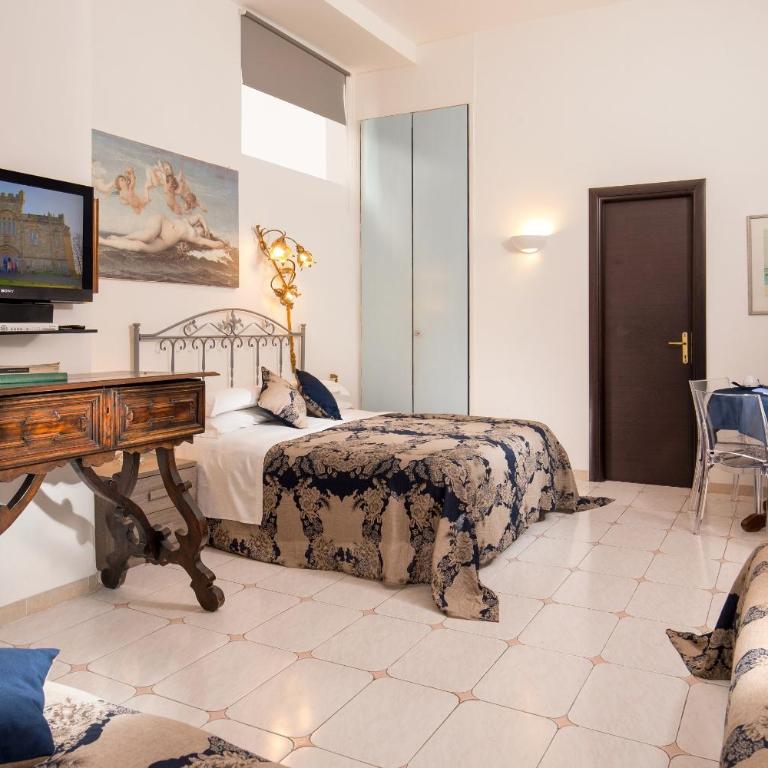 Roma Central Guest House - Camera Quadrupla Comfort - 1