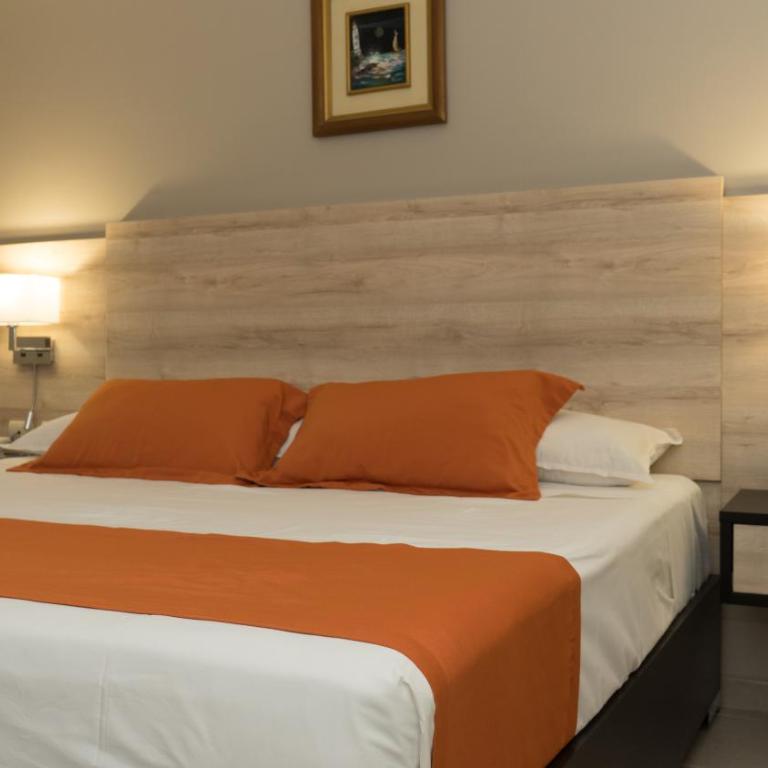 Hotel Los Almendros - Habitación Doble Deluxe - 6