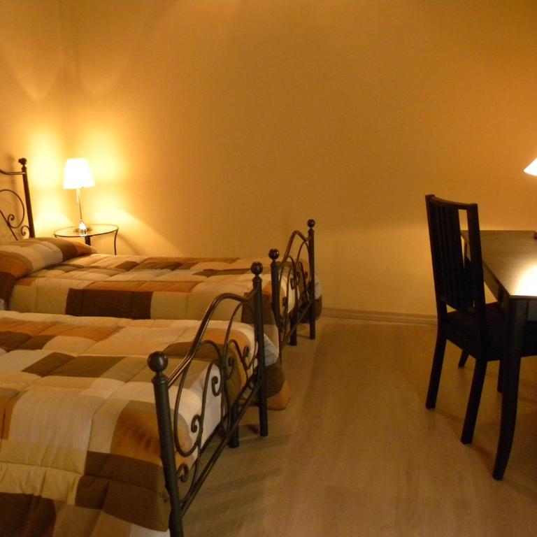 B&B Residenza Umberto - Triple Room with Private External Bathroom - 6