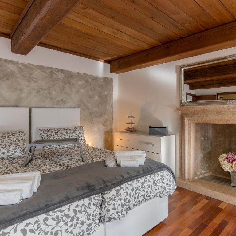 Rooms Castelvecchio - Palazzo Canossa - Appartamento Deluxe - 4