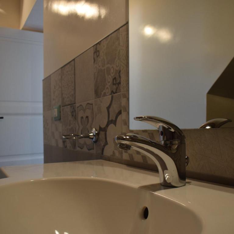 Agriturismo Villa Gaia - Camera Tripla con Bagno Privato - 4