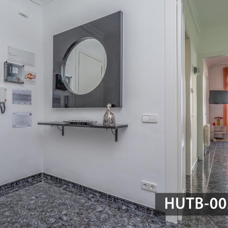 Elegantniy Poble Sec - Two-Bedroom Apartment - 19