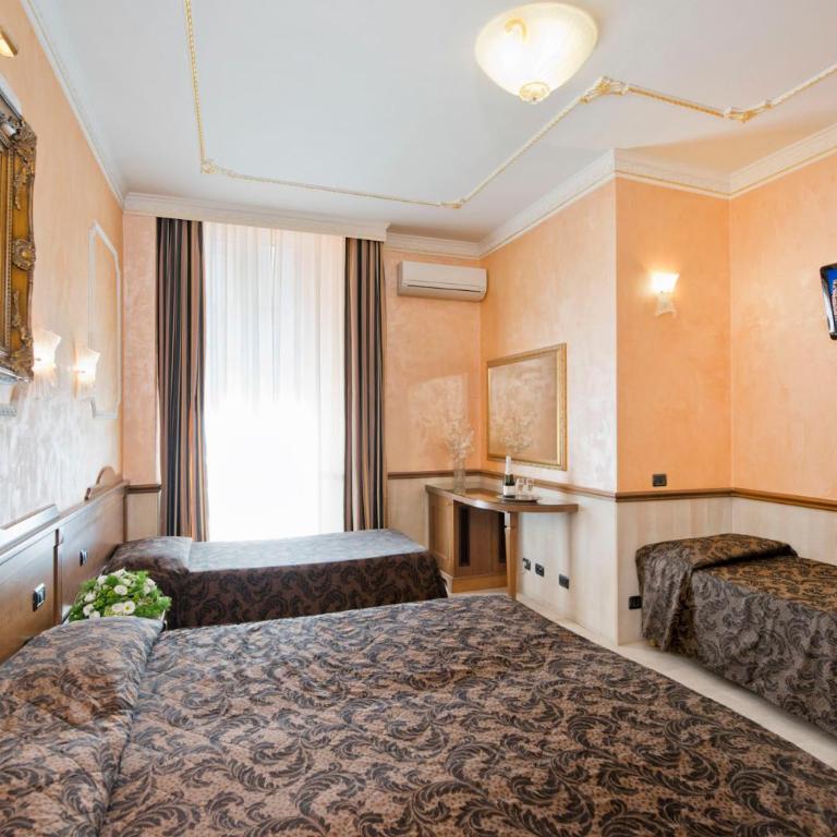 Hotel Marco Polo Rome - Camera Familiare Standard - 2