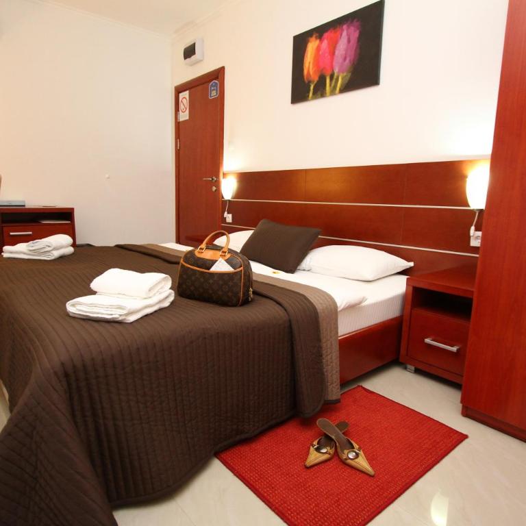 Guesthouse Villa Inn - Double Room - 2
