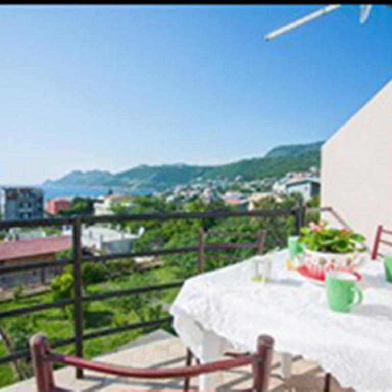 Apartments Taida - Two-Bedroom Apartment with Balcony and Sea View - 5