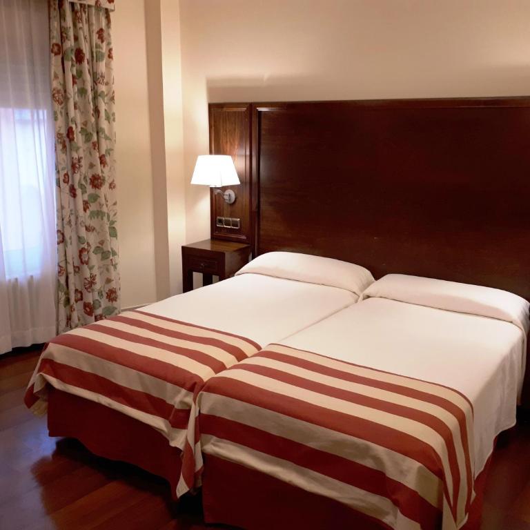Hotel Urogallo - Habitación Doble - 1