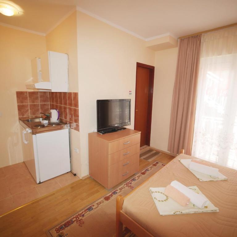 Lidia Apartments - Studio sa Balkonom - 3