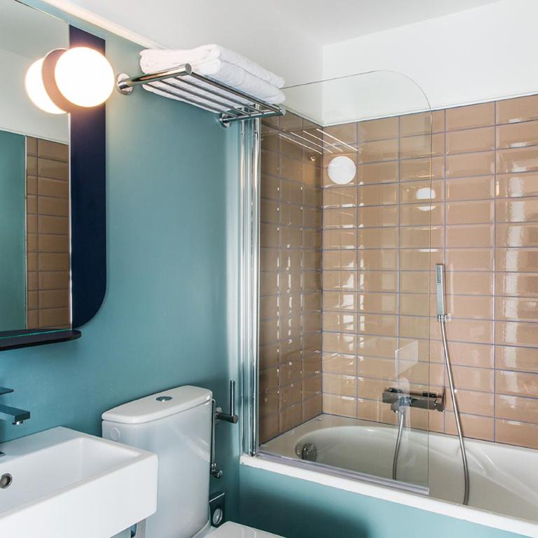 Hôtel les Cigales - Chambre Triple - 6