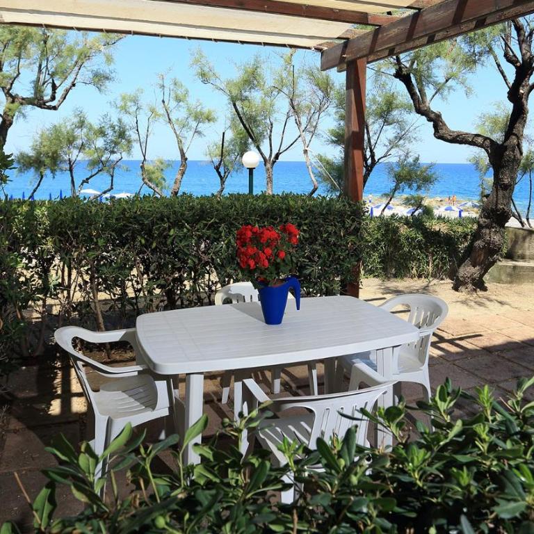 Nettuno Resort - Appartamento con 2 Camere da Letto e Vista Mare - 4