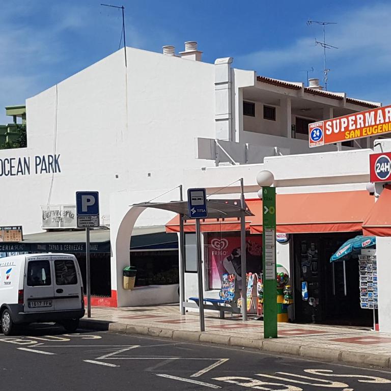 Playa y sol !!! Parking y wifi gratis - Apartamento - 17