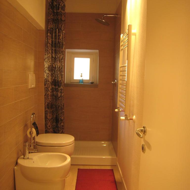 Rinathos Guesthouse - Double or Twin Room - 4