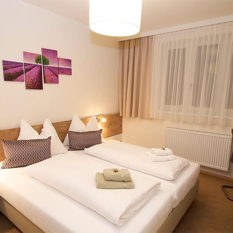 Athecada Frühstückspension - Doppel- oder Zweibettzimmer - 6
