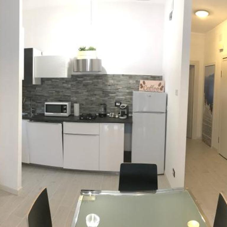 Appartamenti Giada - Apartment with Balcony - 11