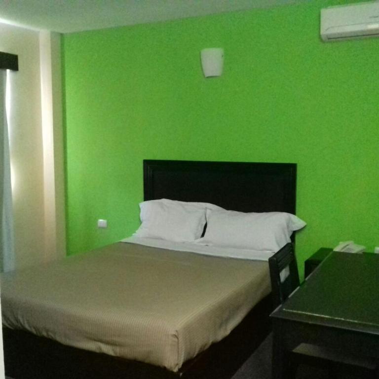 CHN Hotel Monterrey Santa Fe - Queen Room - 10