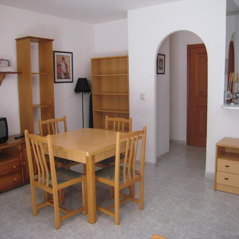Apartamentos Turísticos Isla Grosa - Apartamento de 2 dormitorios (4-5 adultos) - 8