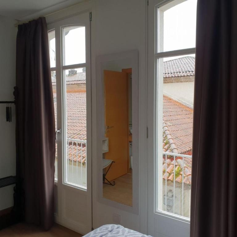 Casa da Balconada - Double Room with Balcony - 16