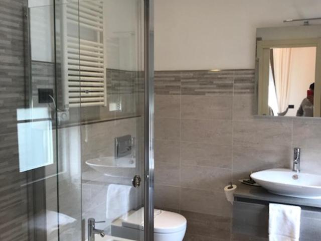 Hotel Jolanda - Camera Matrimoniale Comfort - 2