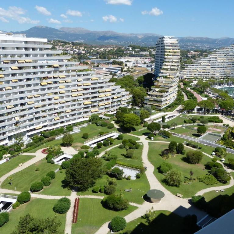 Marina Riviera Sea View and Beach - Appartement - 20