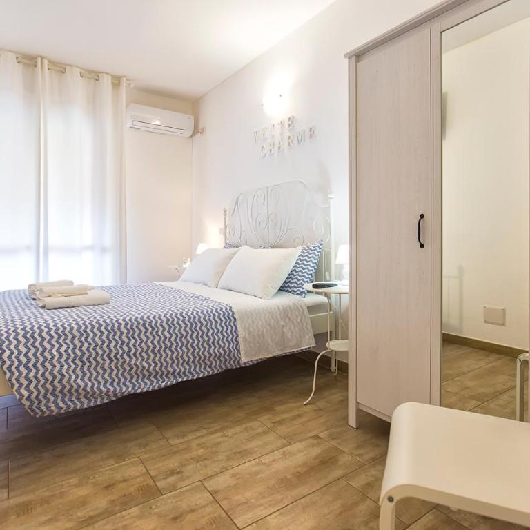 White Charme Rooms -Self Check in- - Camera Matrimoniale Piccola - 9