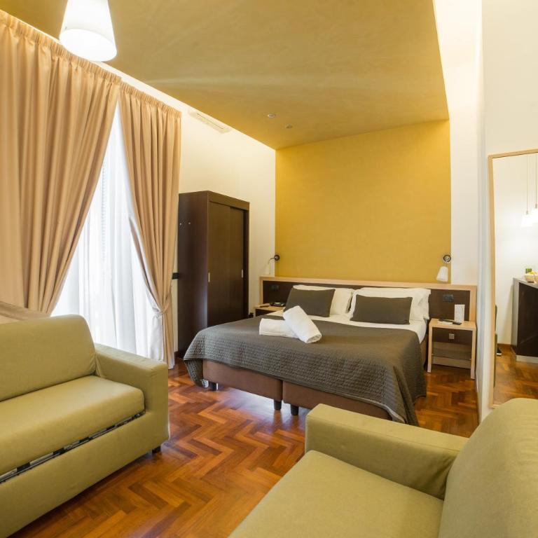 B&B Chiaia 32 - Monolocale (2 Adulti) - 16
