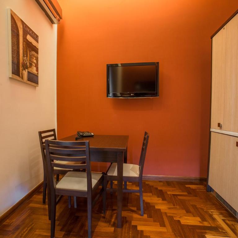 B&B Chiaia 32 - Monolocale (2 Adulti) - 29