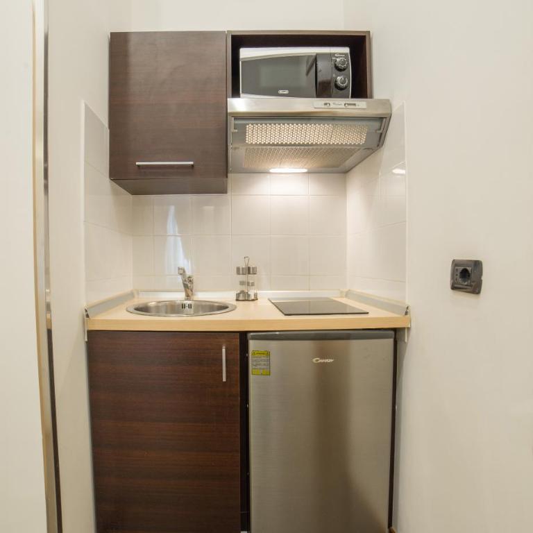 B&B Chiaia 32 - Monolocale (2 Adulti) - 40