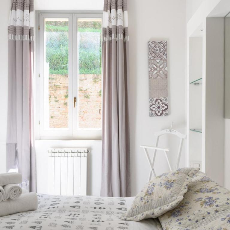 Siena Vip B&B - Double Room - 3