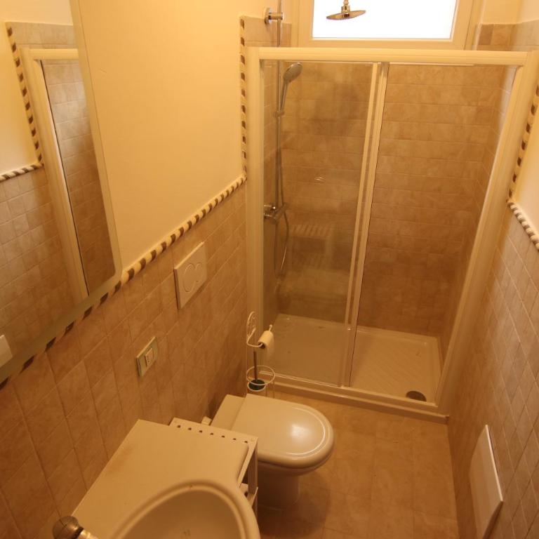 red house conditioned whit pool enchanting lake view - Villa con Piscina Privata - 21