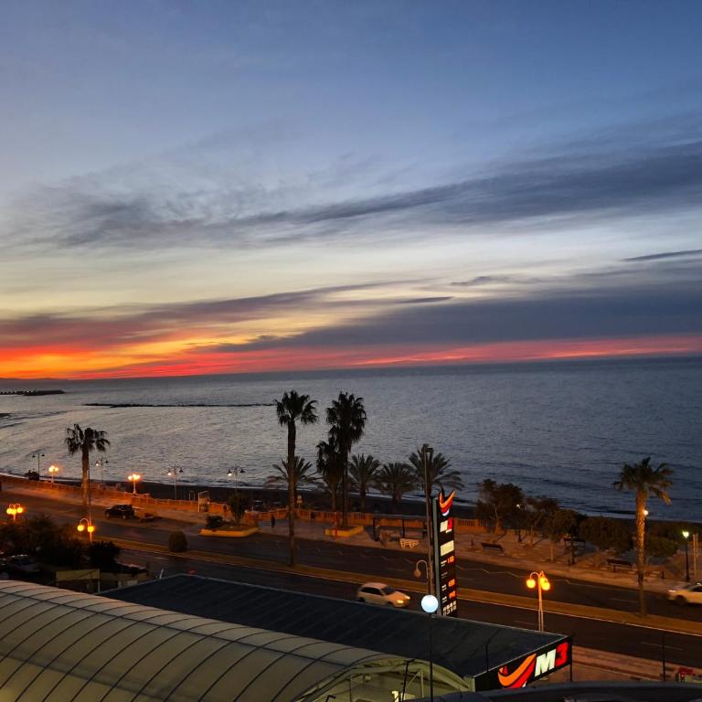 Benalbeach Sea Front - Apartamento con vistas al mar - 6