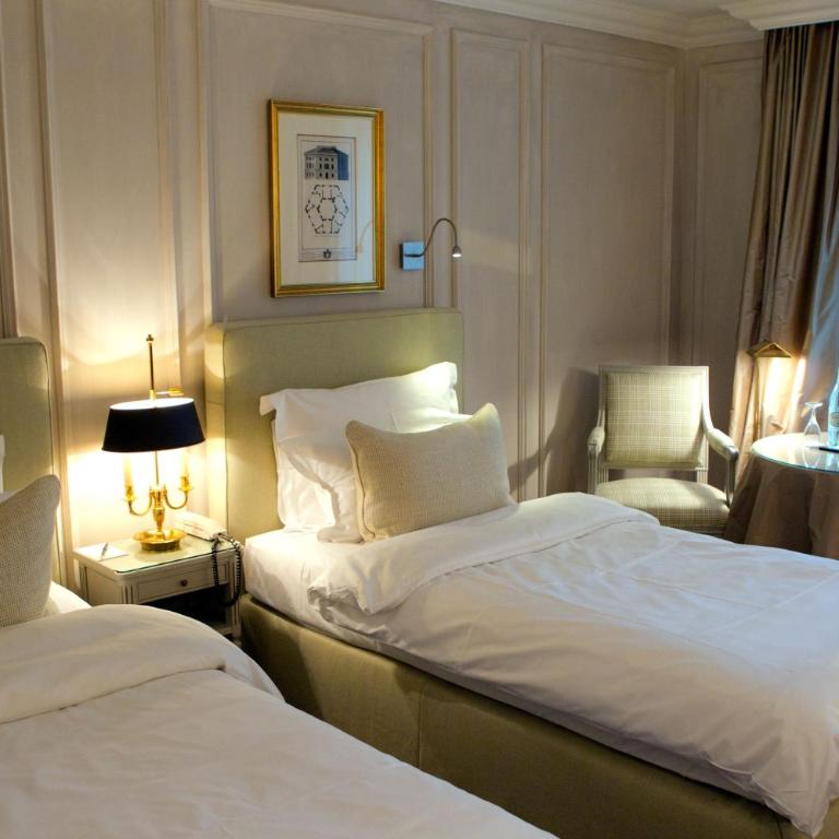 Hotel München Palace - Superior Double Room - 7