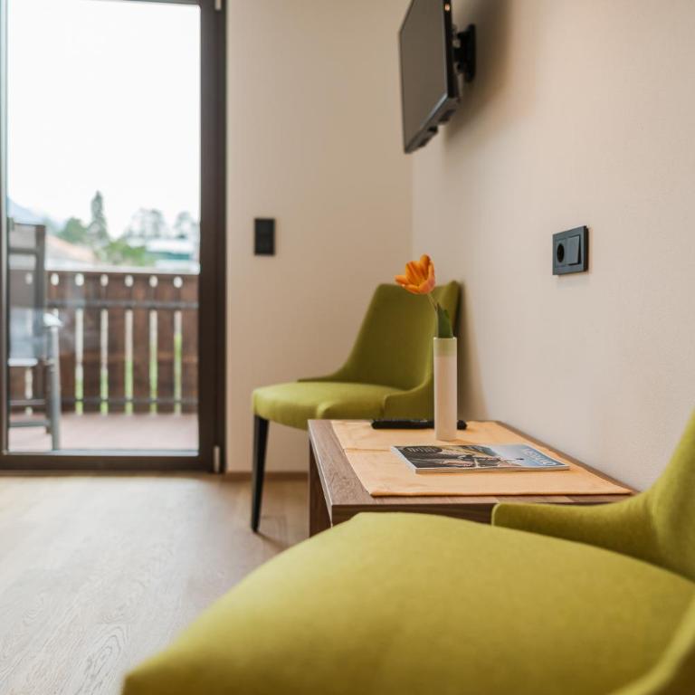 Hotel Salgart - Double Room with balcony - 11