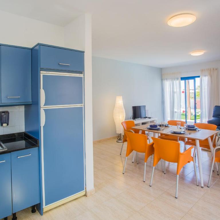 Las Marinas Deluxe - Villa - 17