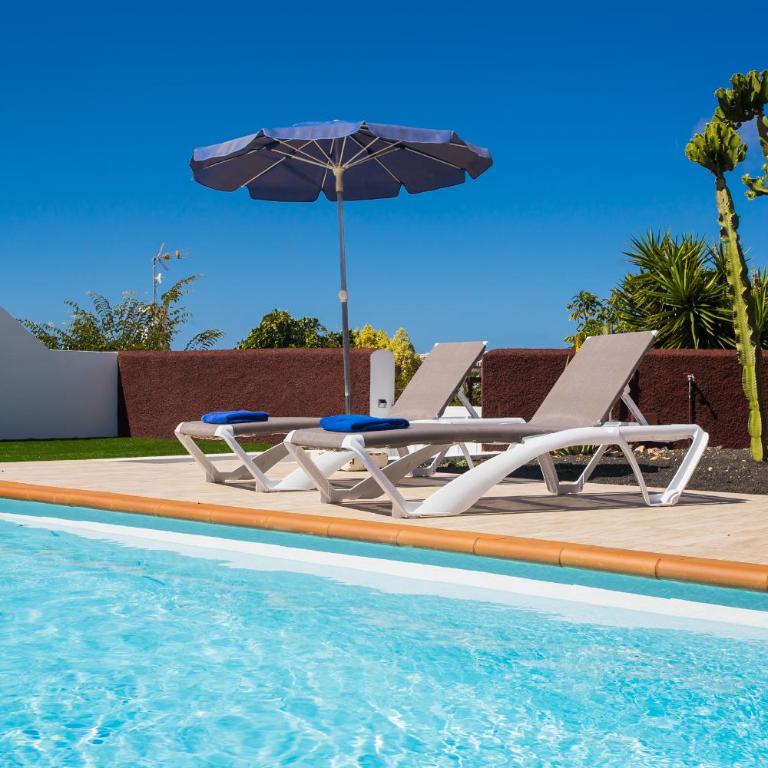 Las Marinas Deluxe - Villa - 3