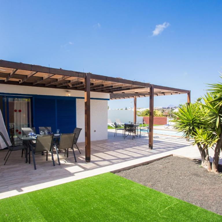 Las Marinas Deluxe - Villa - 5