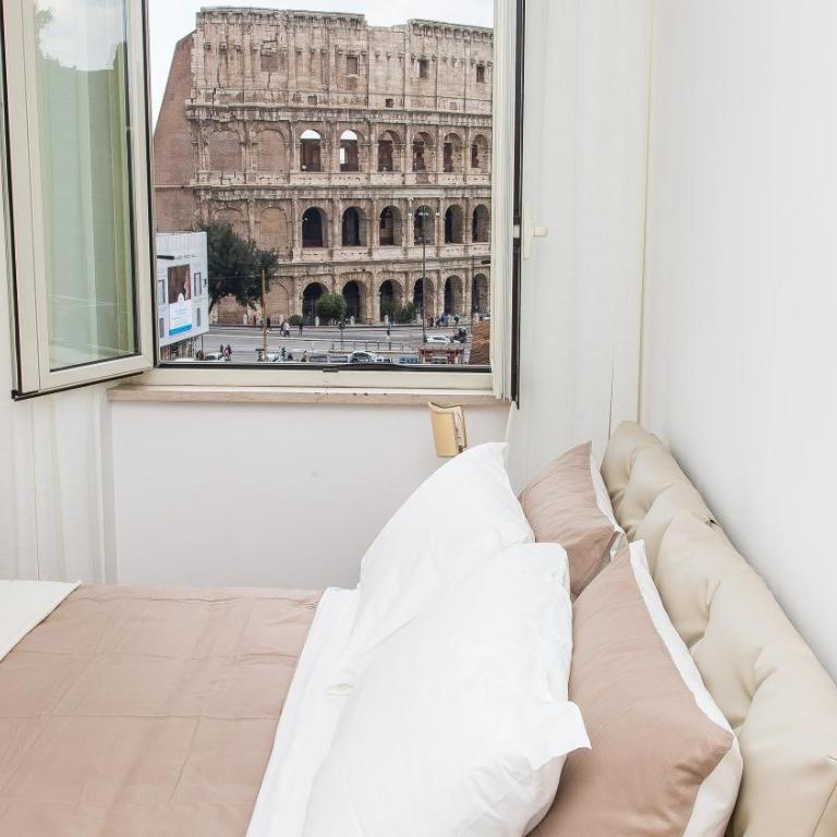 Rental in Rome Colosseo View Luxury - Appartamento - 32