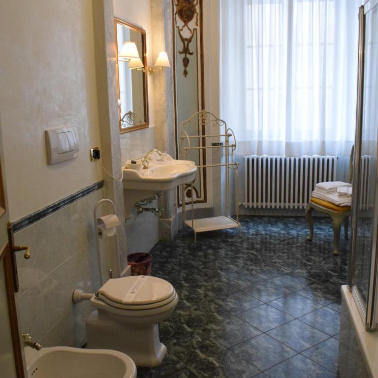Palazzo Tucci Residenza d'epoca - Suite (4 Adulti) - 11