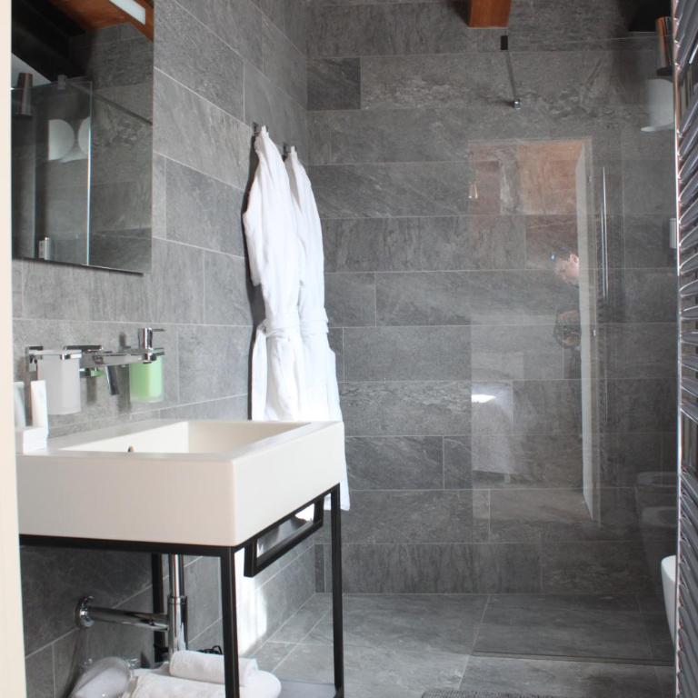 Crocus Apartments - Suite con Vasca Idromassaggio - 19