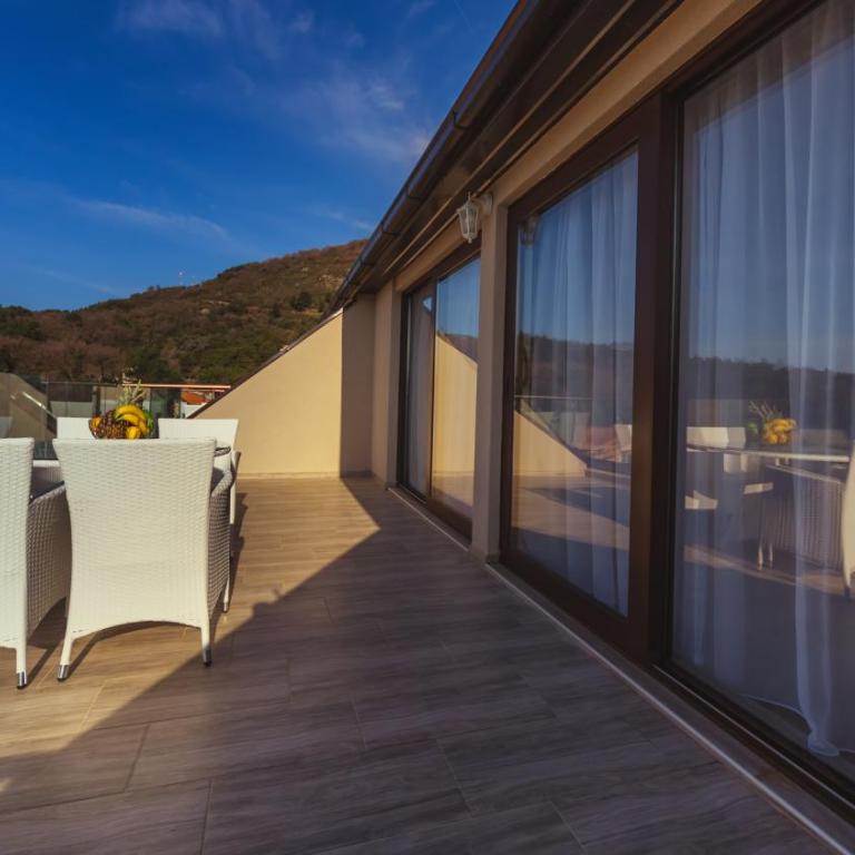 Apartments Monte Re - Loft - 7