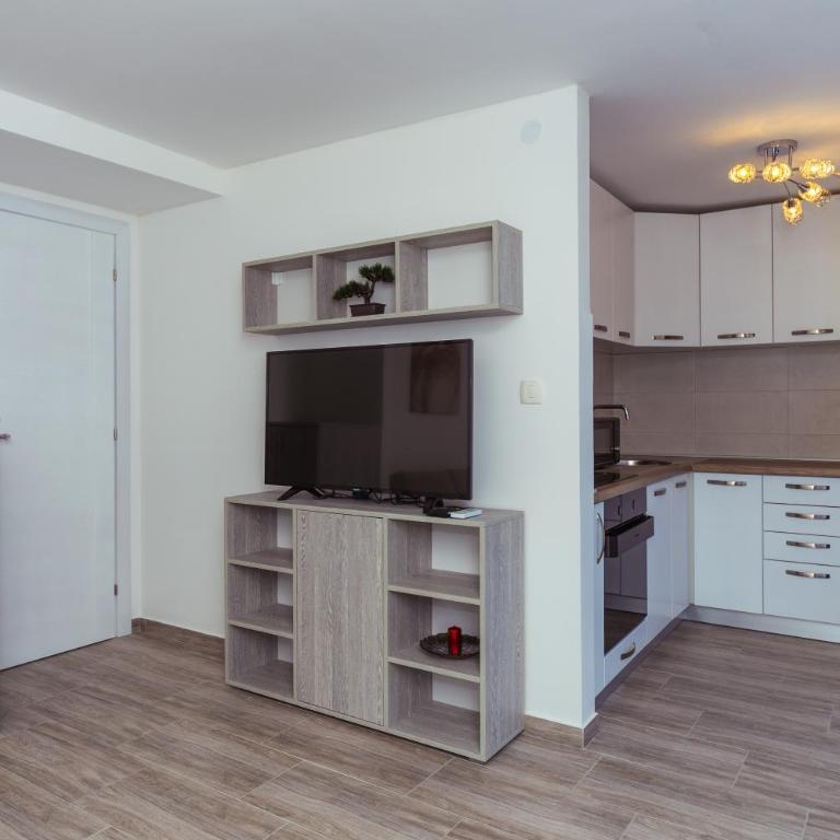 Apartments Monte Re - Loft - 12
