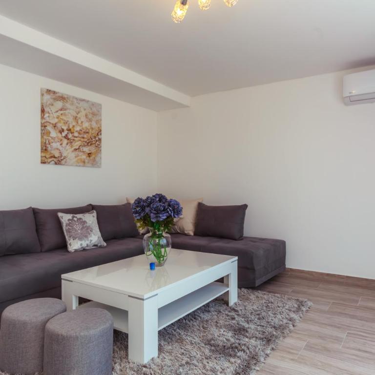 Apartments Monte Re - Loft - 11