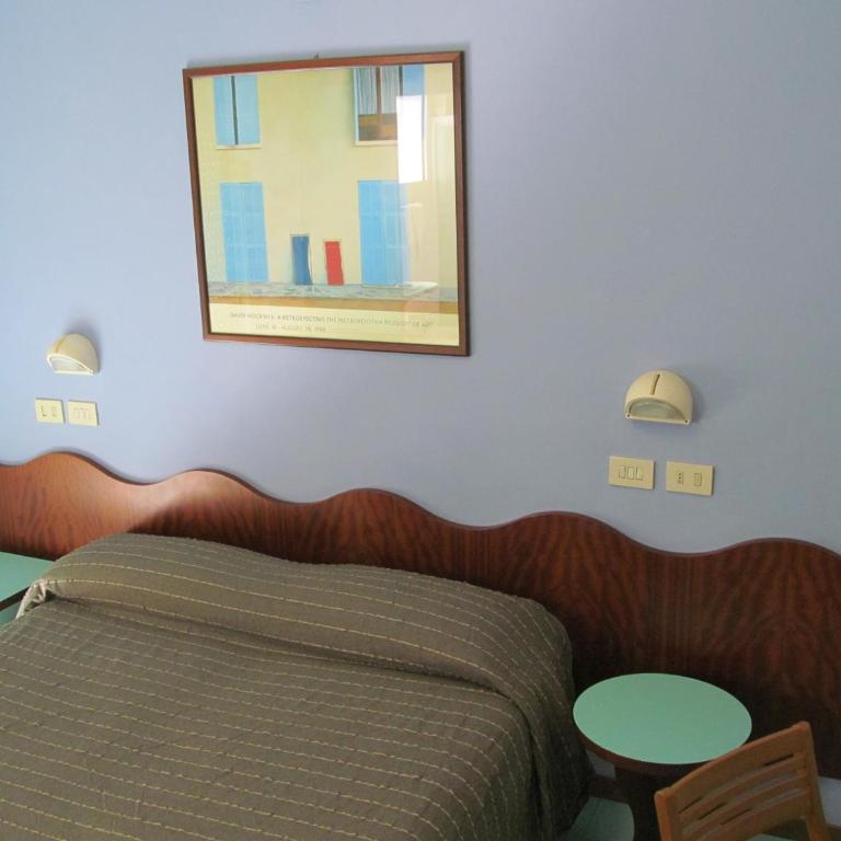 Hotel Gambrinus - Economy Double or Twin Room - 1