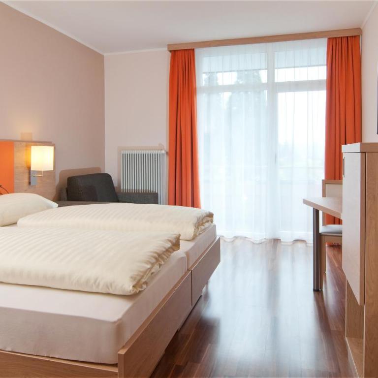 Hotel Kuchlerwirt - Doppel- oder Zweibettzimmer - 4