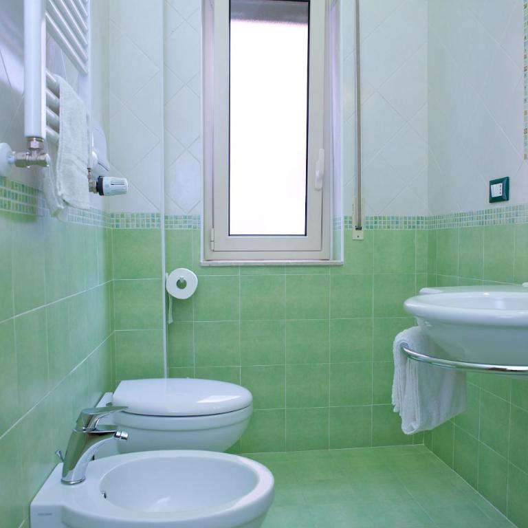 Il Fiore di San Giovanni B&B - Camera Matrimoniale con Bagno Privato - 2