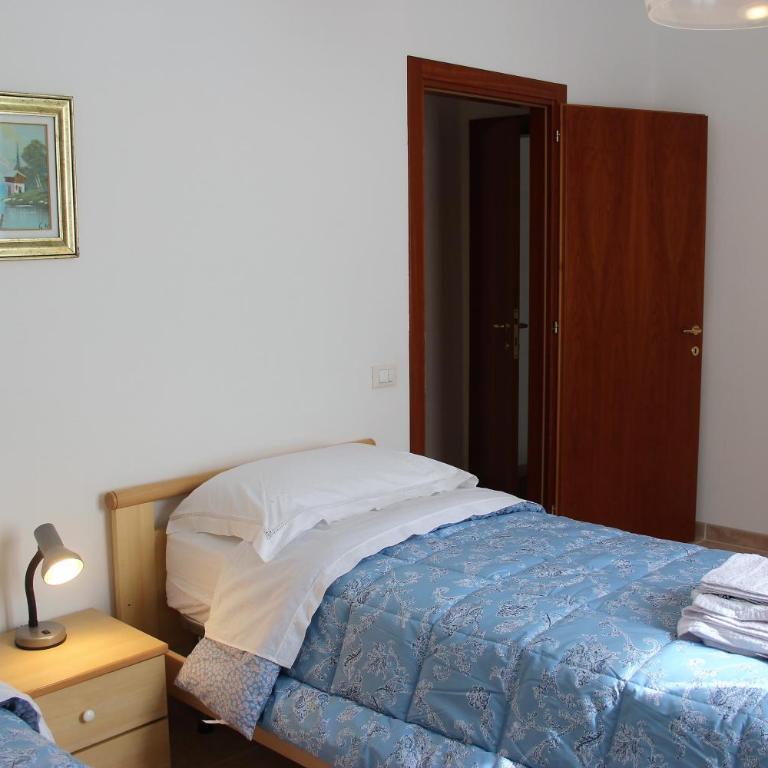 Via di Roma 4 - Appartamento con Balcone - 21