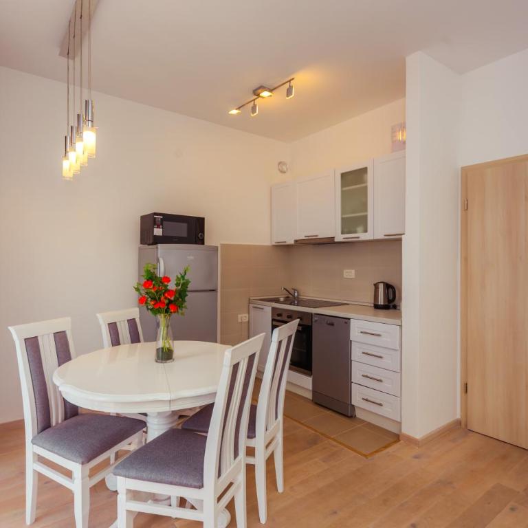 Opium Mar Apartments - Apartment with Sea View - 9