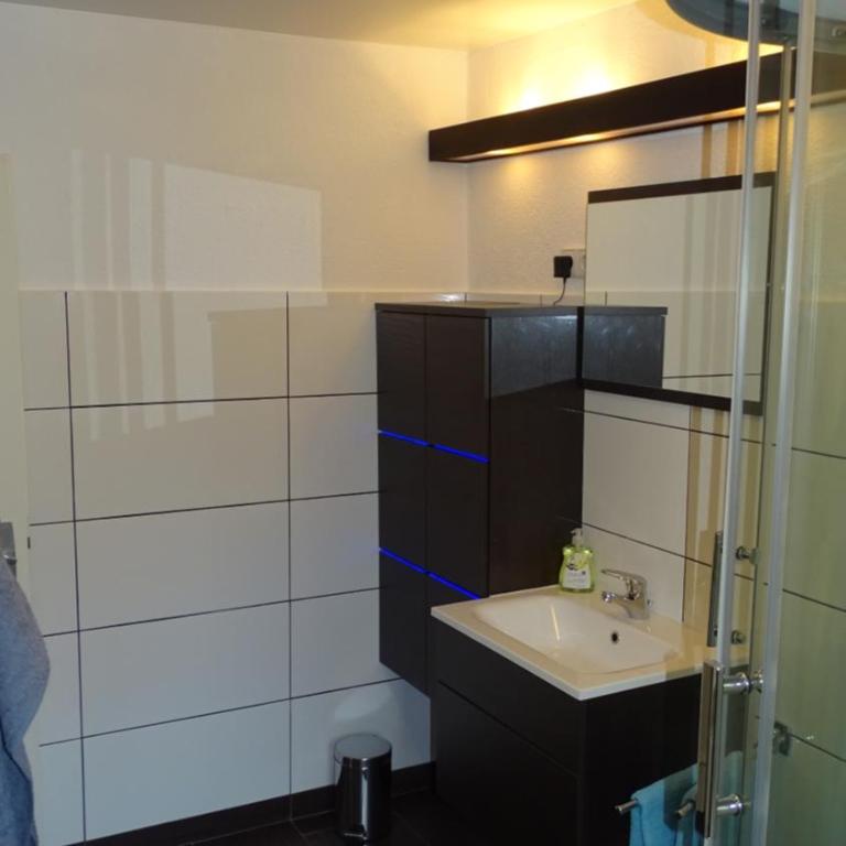 Ferienwohnung Karin Humer - Apartment mit Blick auf die Berge - 10