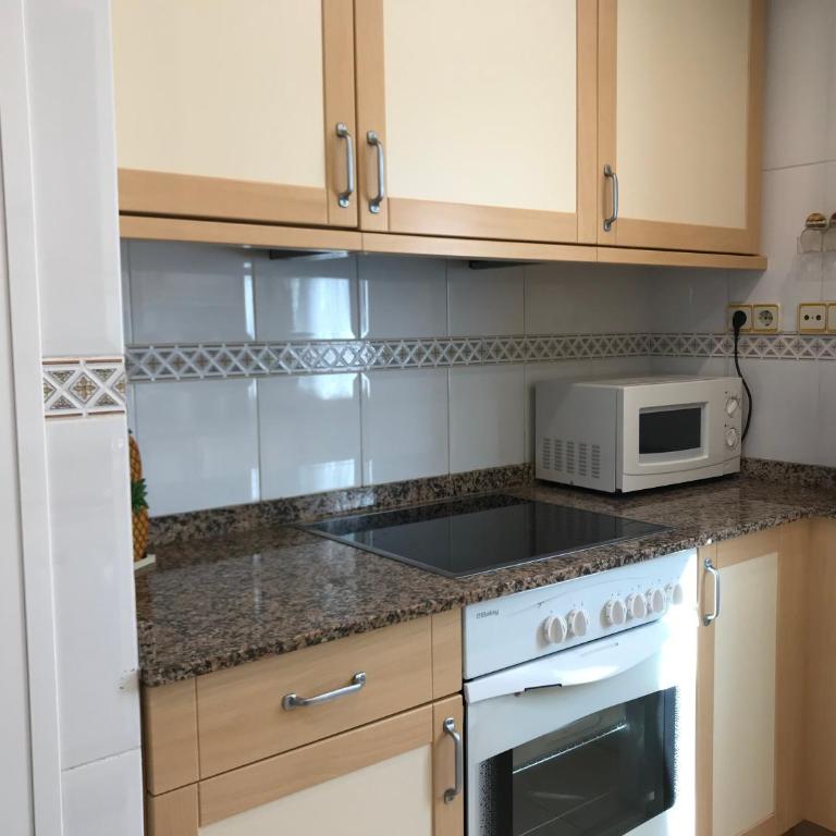 Apartamentos Llobregat - Apartment - 8