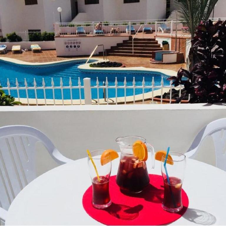 Playa y sol !!! Parking y wifi gratis - Apartamento - 2
